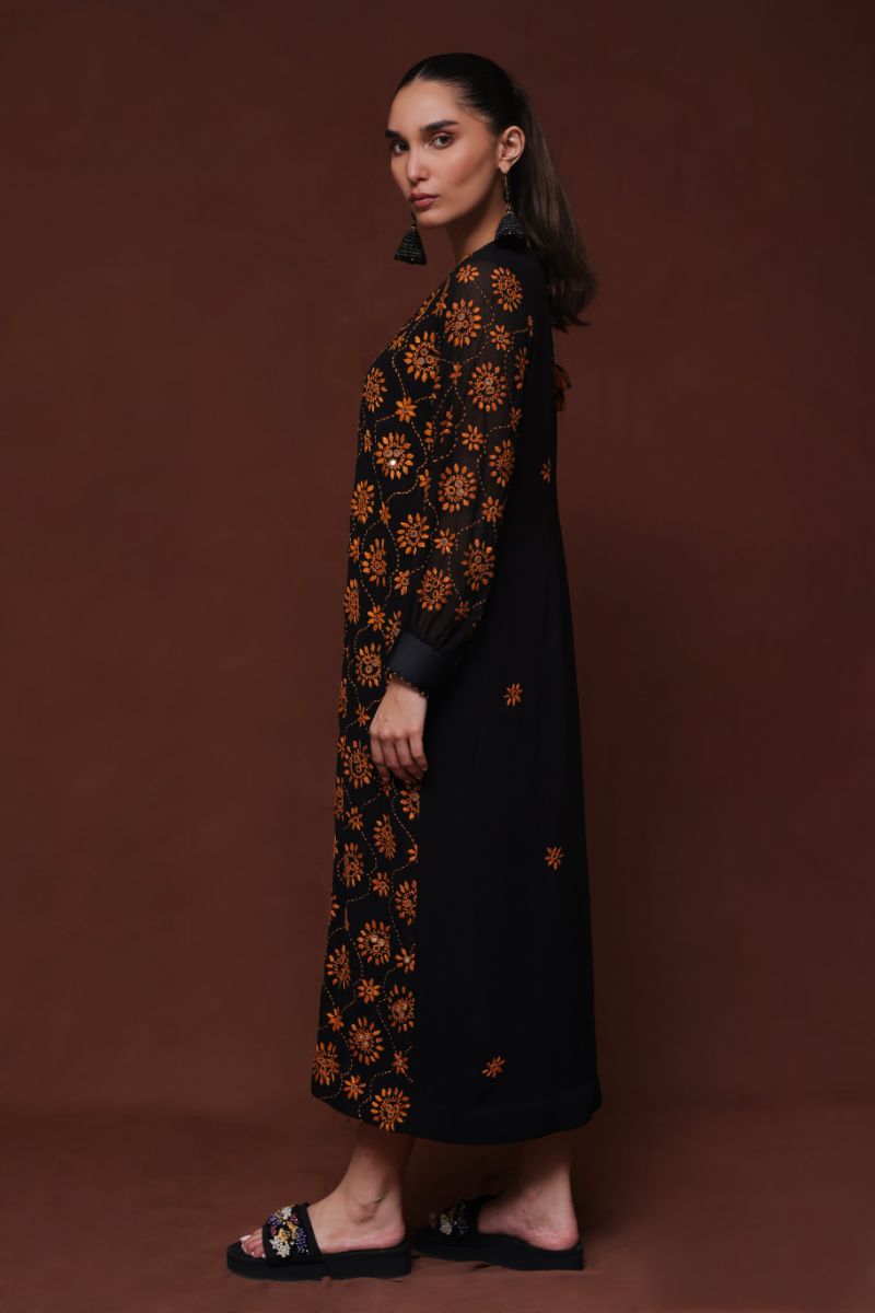 Huma Adnan - Afsana
 - Black - Chiffon - 1 Piece