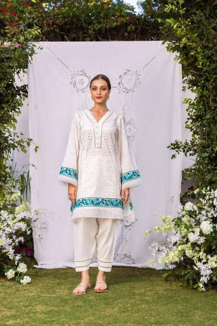 Shehrnaz - SHK-1253 - aleena - White - Chikan lawn - 2 Piece