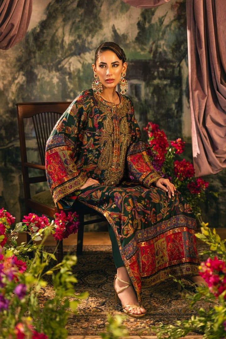 Shehrnaz - SHK-1206 - farah - Emerald Green - Banarsi Silk - 3 Piece - Studio by TCS