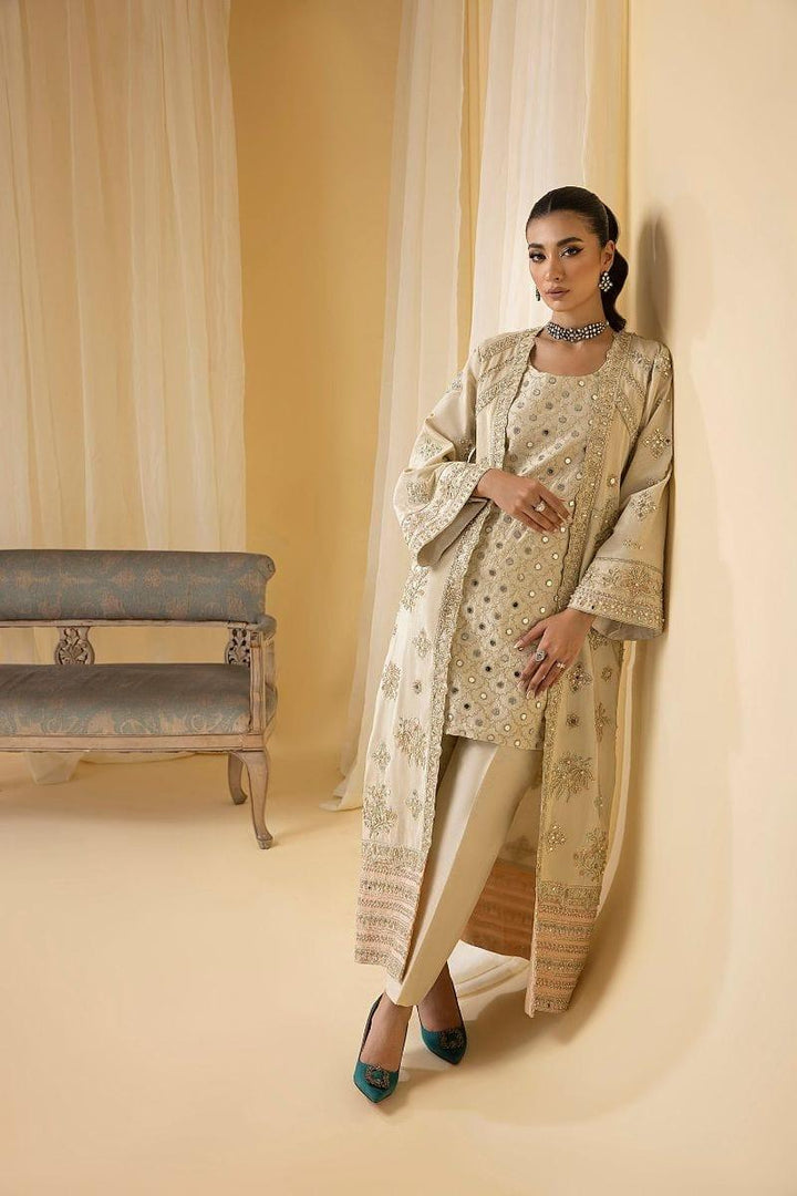 Nuriyaa - IRIS - Silk - Ivory - 4 Piece - Studio by TCS