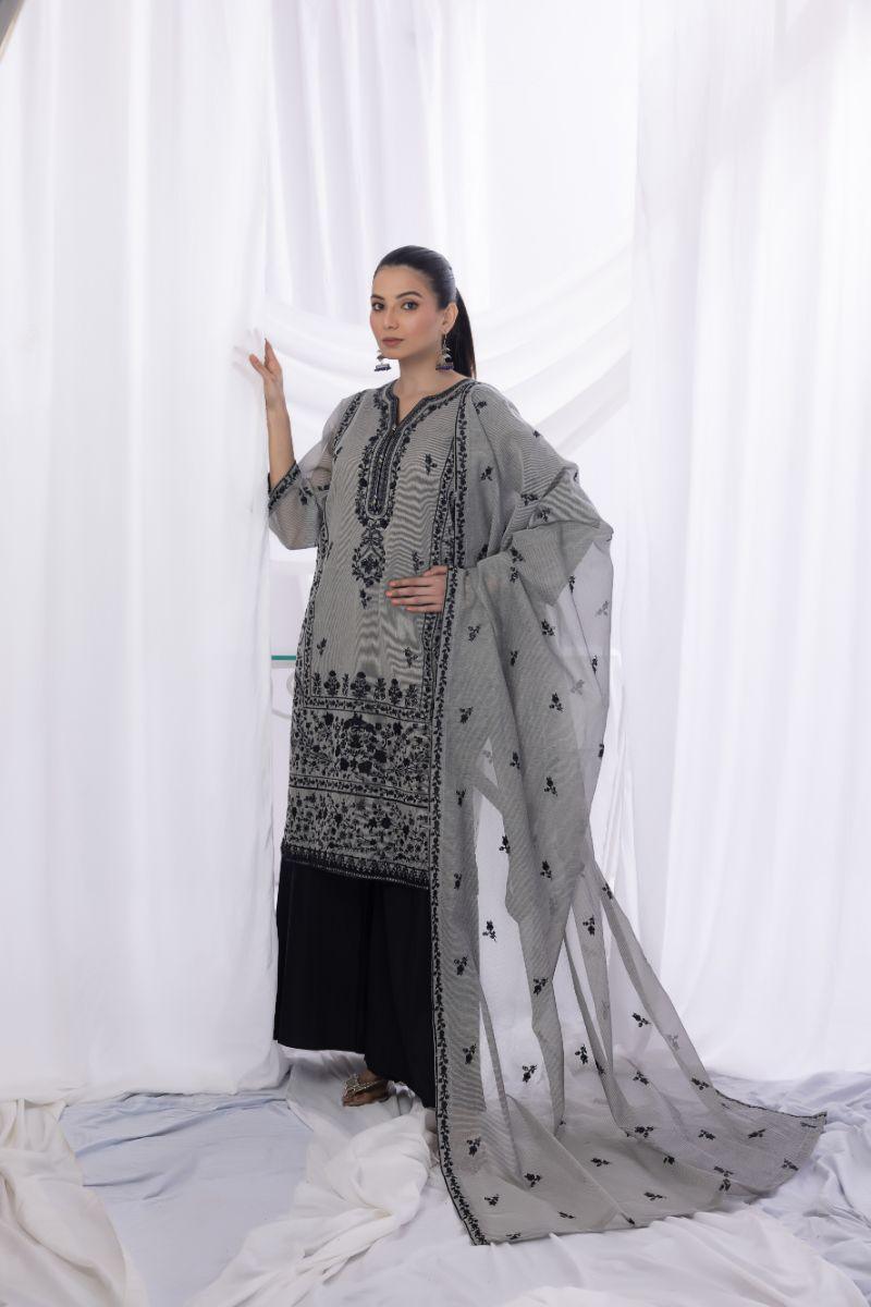 Sadia Aamir - Dasht - Grey - Khaddi Net - 3 Piece