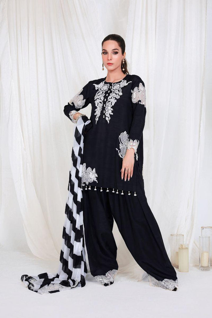 Reema Ahsan - HOORIYA - Korean raw silk  - Black  - 3 Piece