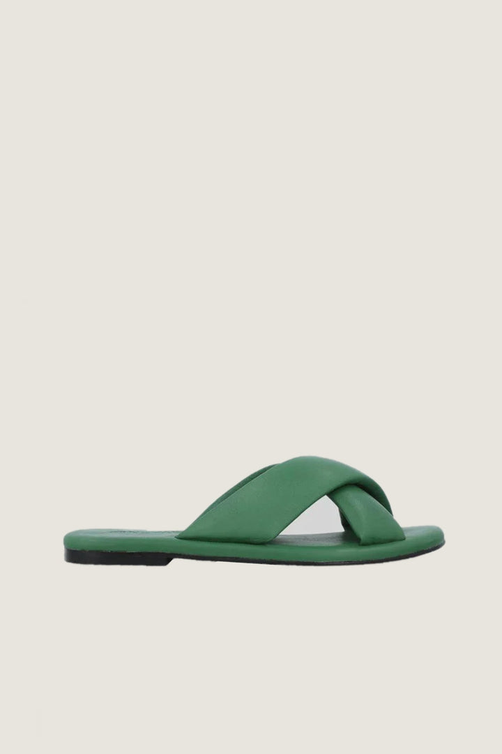 Novado - Flat Leather Sandals with Memory Foam Upper - Green