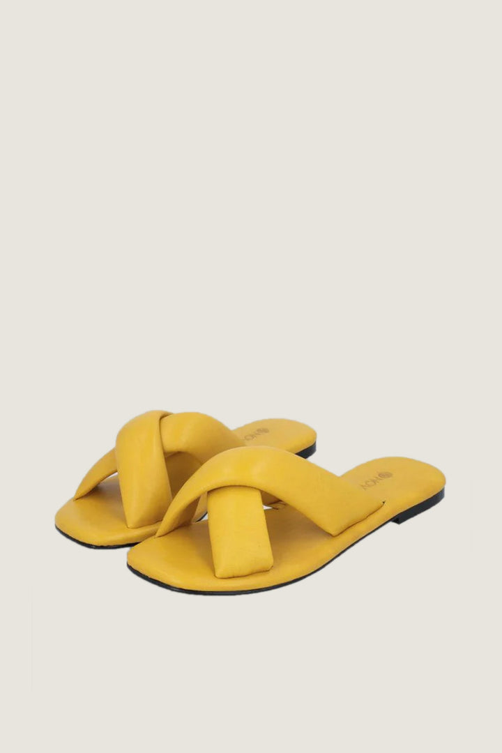 Novado - Flat Leather Sandals with Memory Foam Upper - Yellow