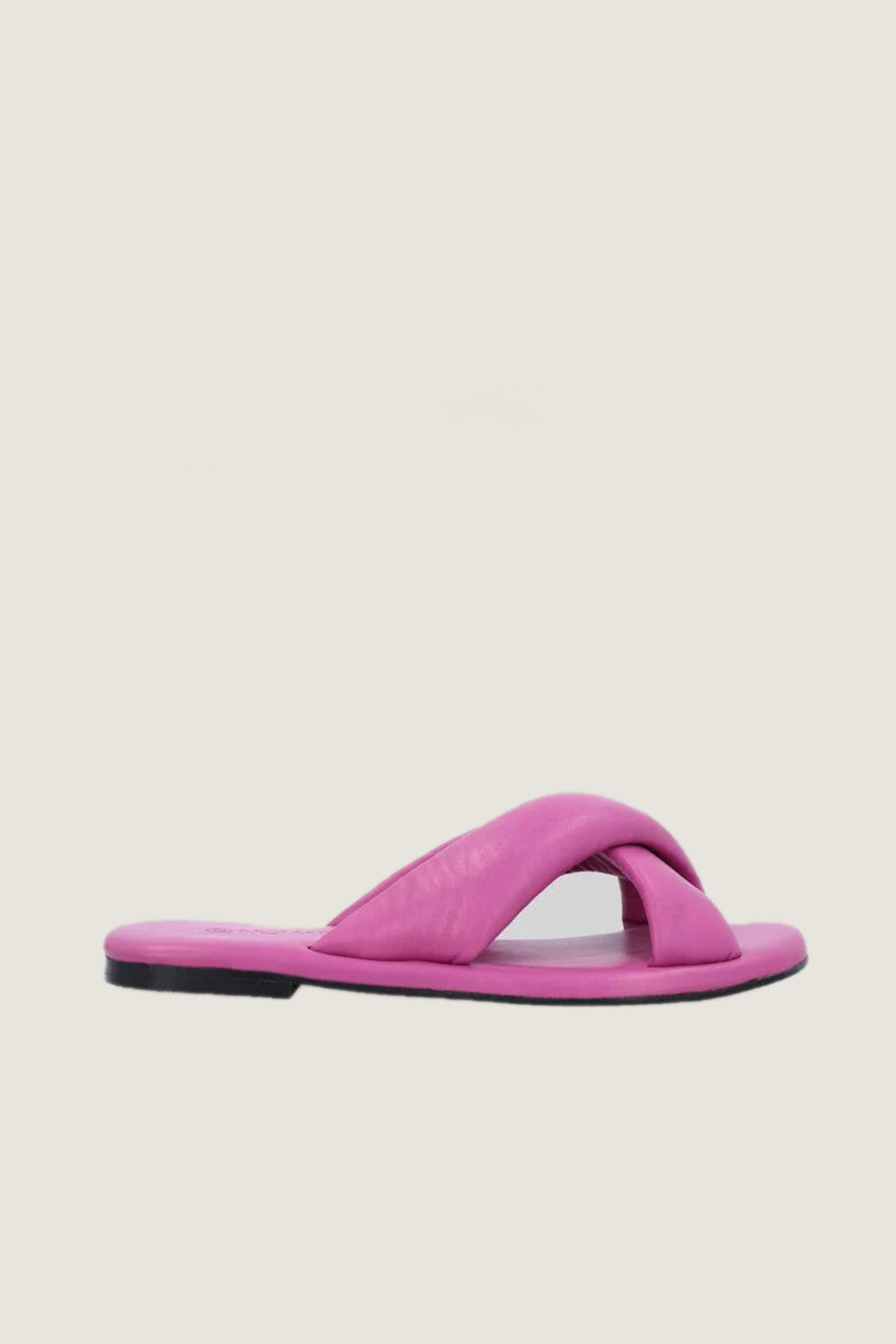 Novado - Flat Leather Sandals with Memory Foam Upper - Fuchsia