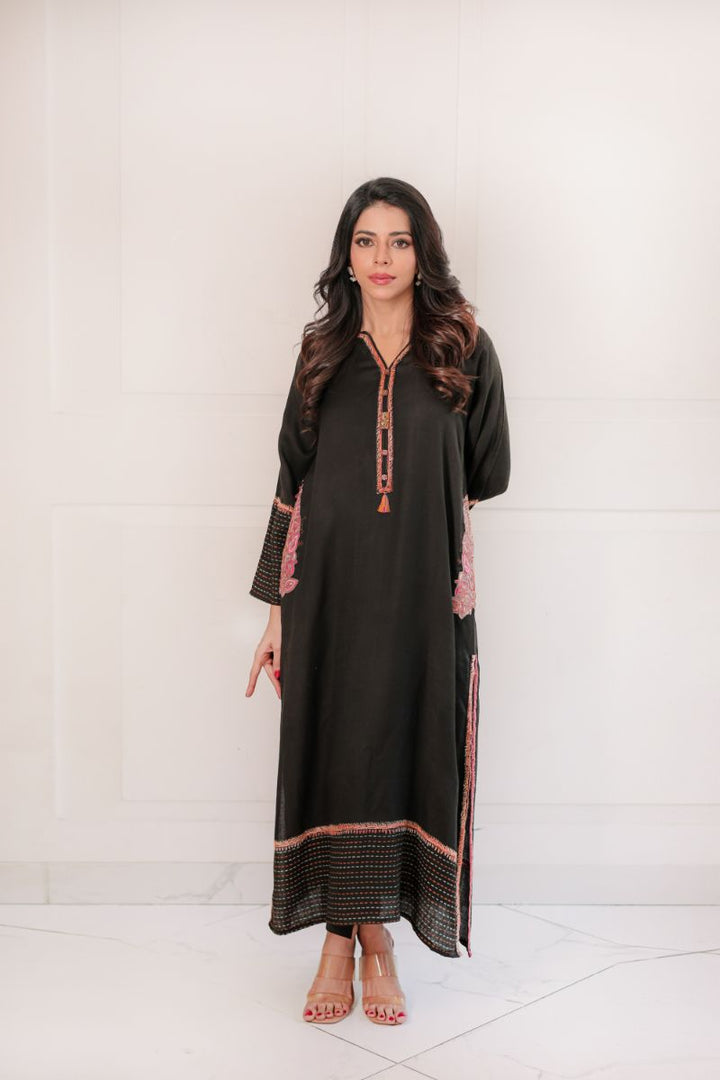 Shehrnaz - SHK-1422 - black - wool - 2 Piece