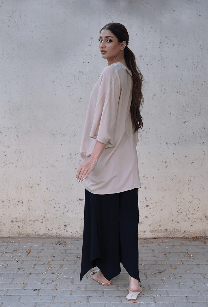 Gulabo - Dolmen Cowl - Bosky Lawn