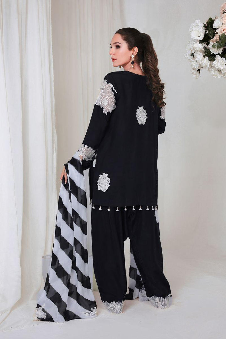 Reema Ahsan - HOORIYA - Korean raw silk  - Black  - 3 Piece