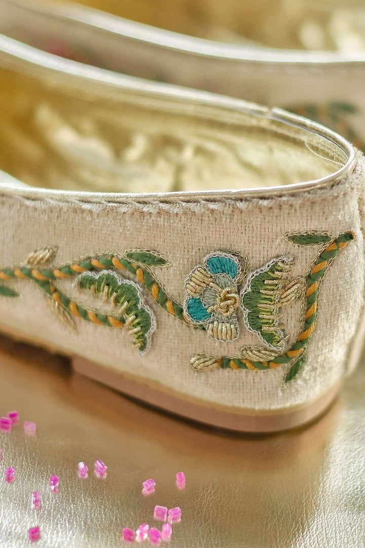 Chapter 13 - Beige Italian Garden Loafers - Studio by TCS