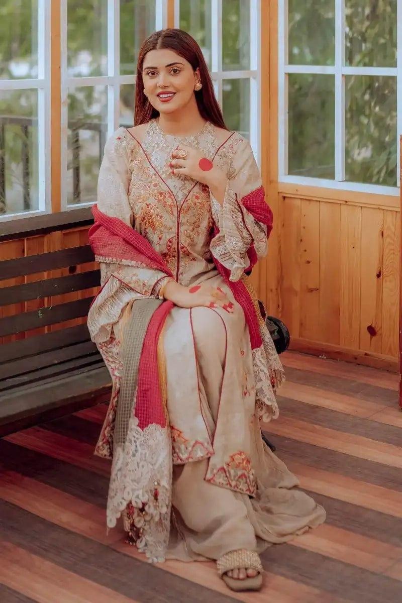 Kanwal Aftab in Nilofer Shahid - Coral Bells - Embroidered - 3 Piece - Studio by TCS