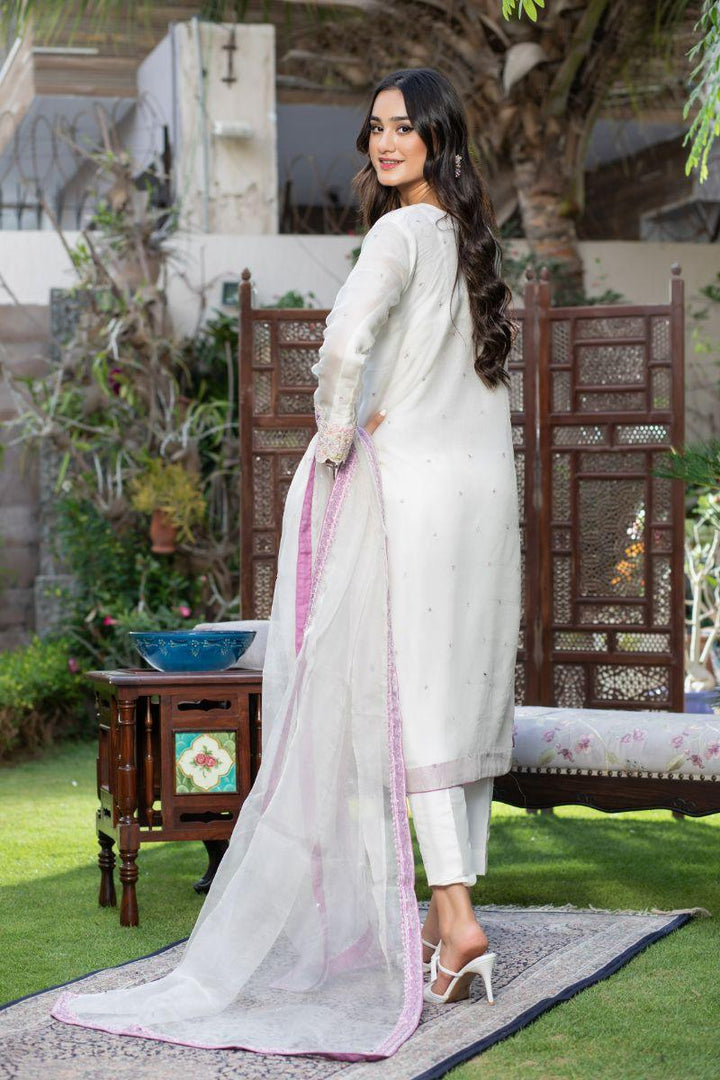 Khayal By Shaista Hasan - White and Lilac - Puure Organza - 3 Piece