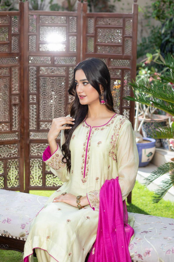 Khayal By Shaista Hasan - Olive green and Magenta - Pure Silk - 3 Piece