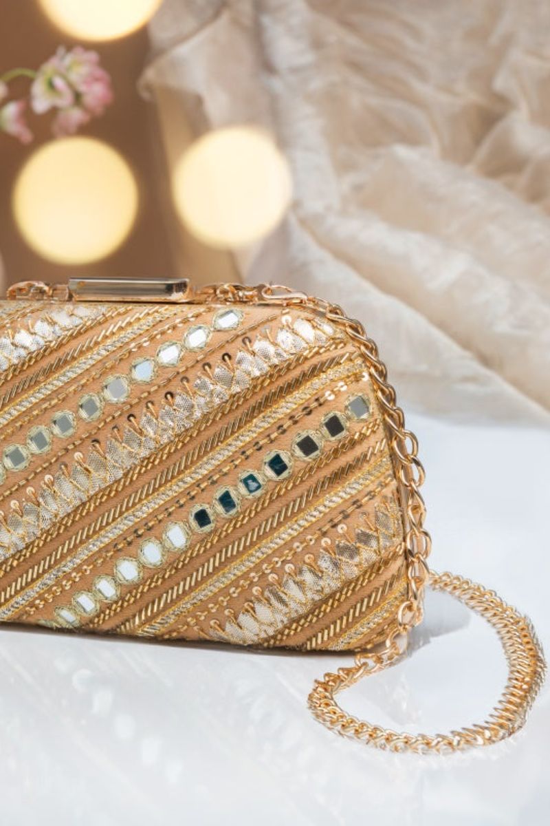 JootiShooti - Ronak Clutch - Gold