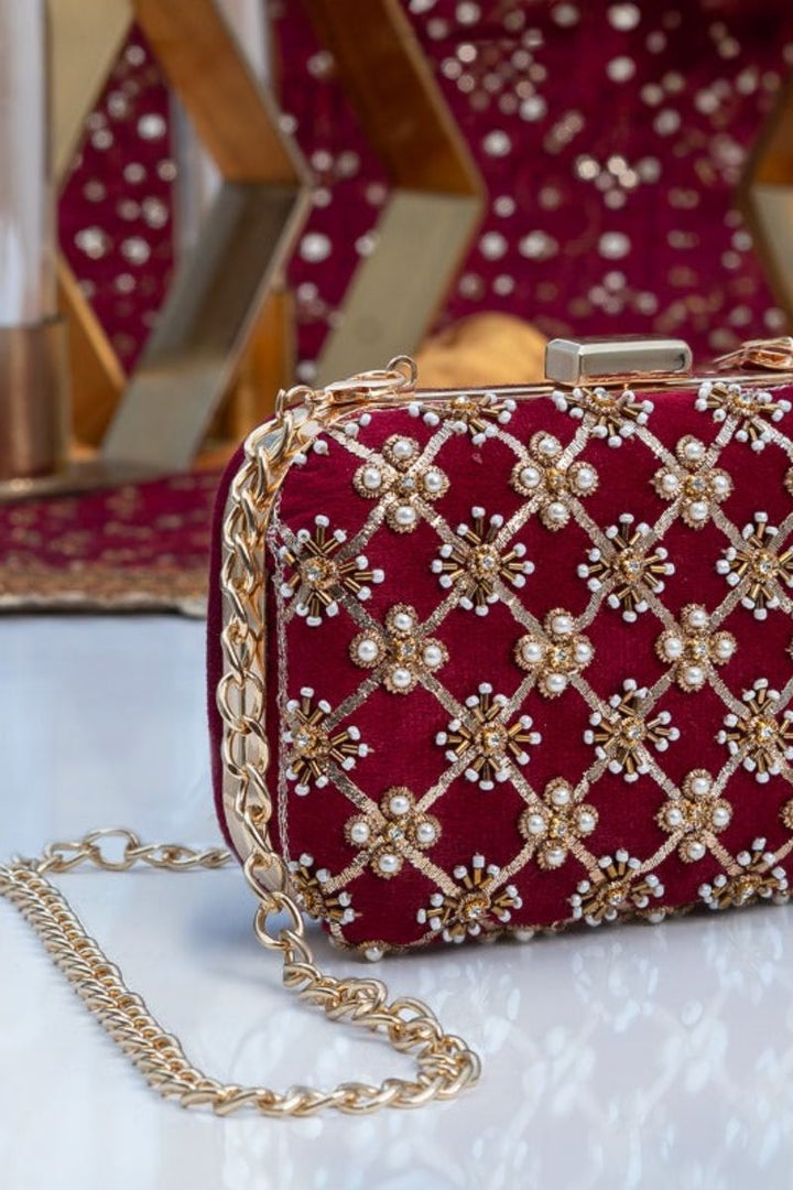 JootiShooti - Koyal Maroon Clutch