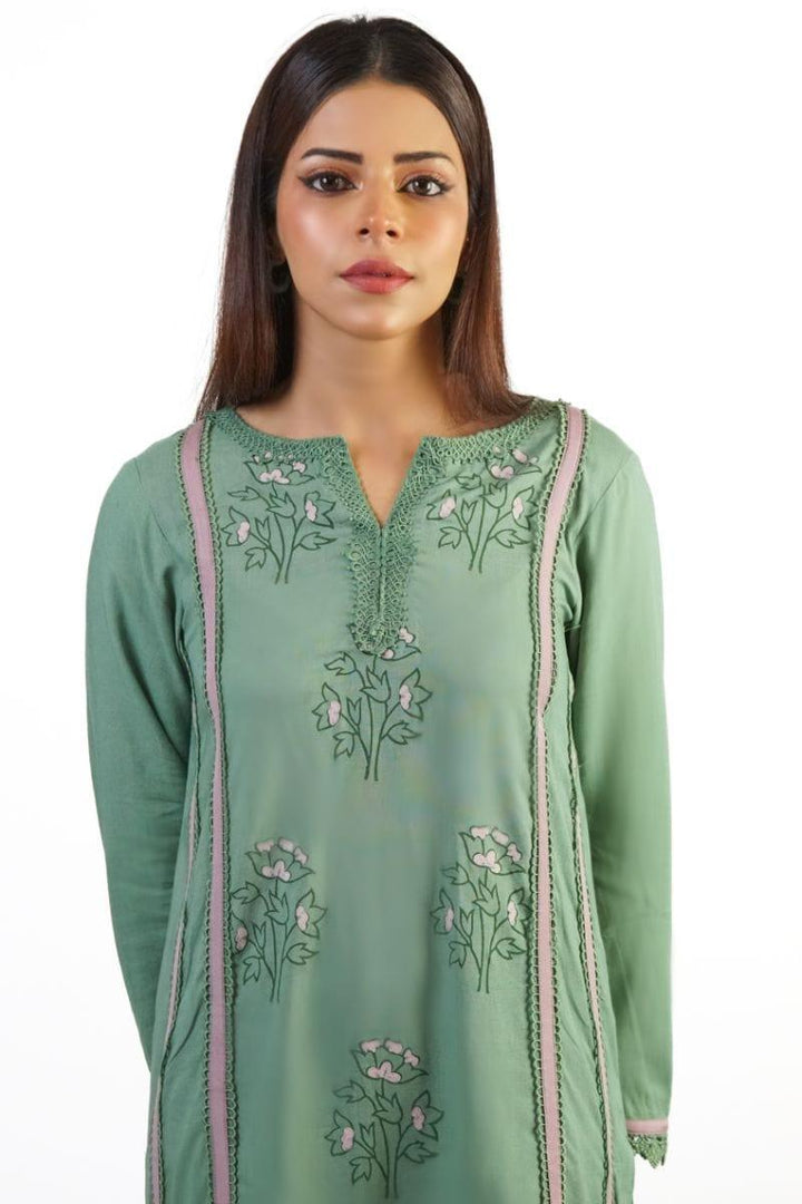 Urooj Fahd - Article 01 - Green - 3 Piece - Studio by TCS