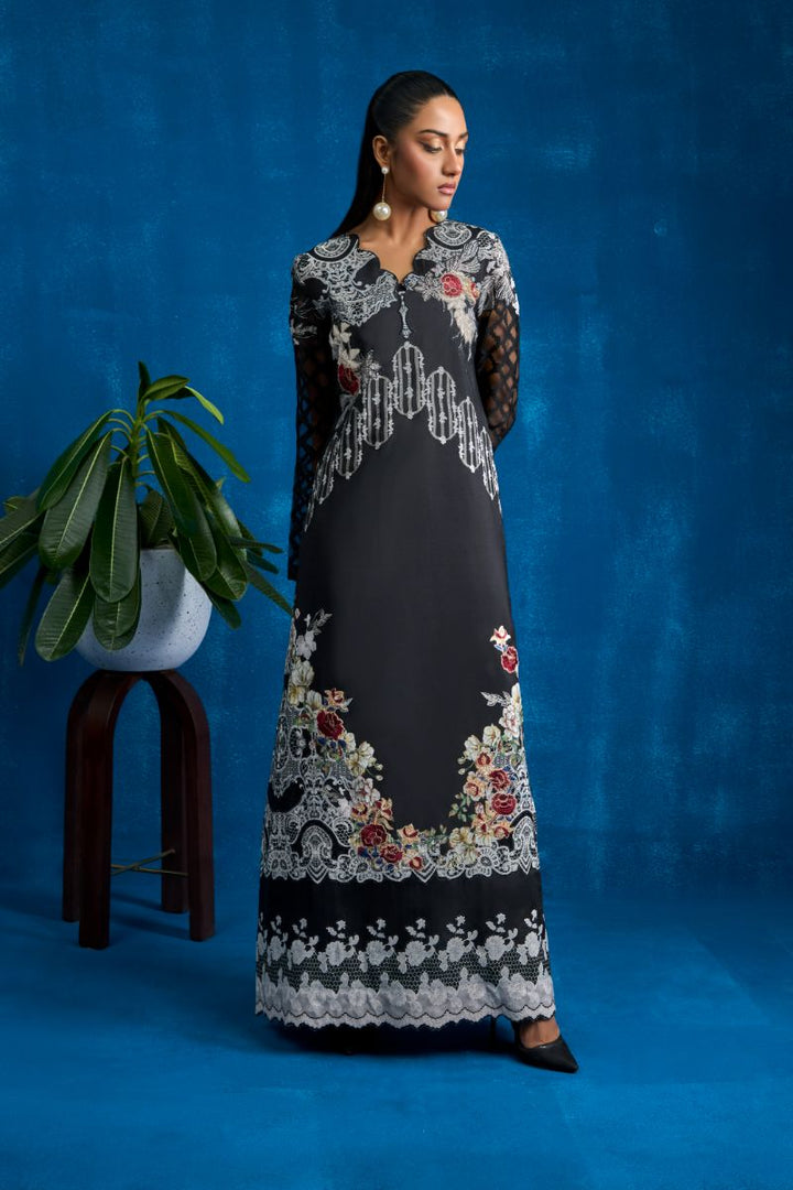 Shamaeel - ES - 08 - Khaadi Silk - White & Black