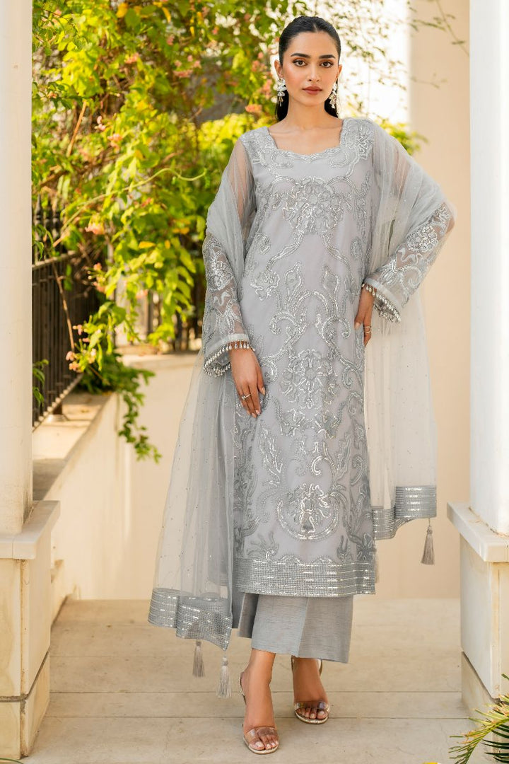 Natasha Kamal - Ellie - grey sequins - Net lined with crepe de chin - 3 Piece