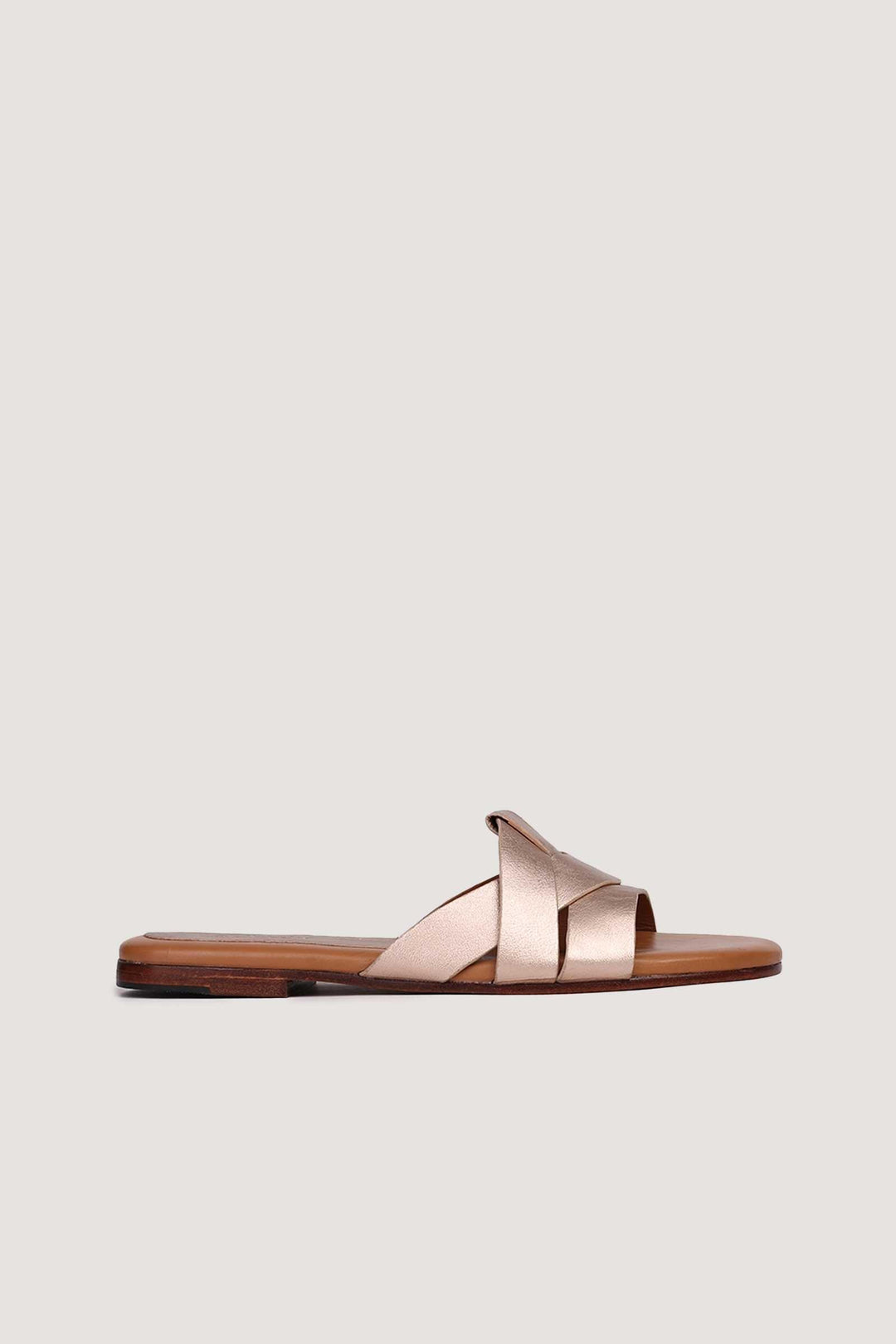 Novado - Criss-Cross Flat Leather Sandals - Rose Gold