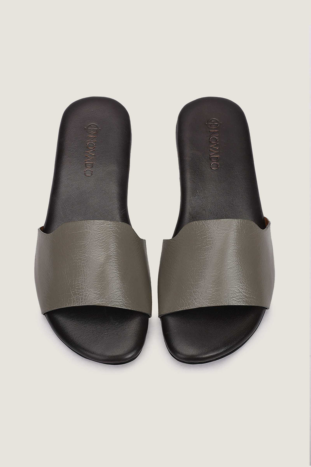 Novado - Flat Leather Sandals - Elephant Grey