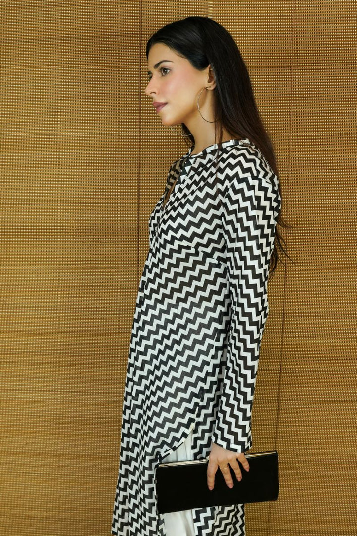 Gulabo - CHEVRON TUNIC - LAWN - BLACK WHITE - 1 Piece