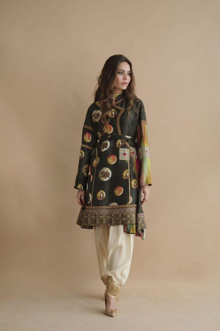 Shamaeel - Mughal Motifs - MR-V - Studio by TCS