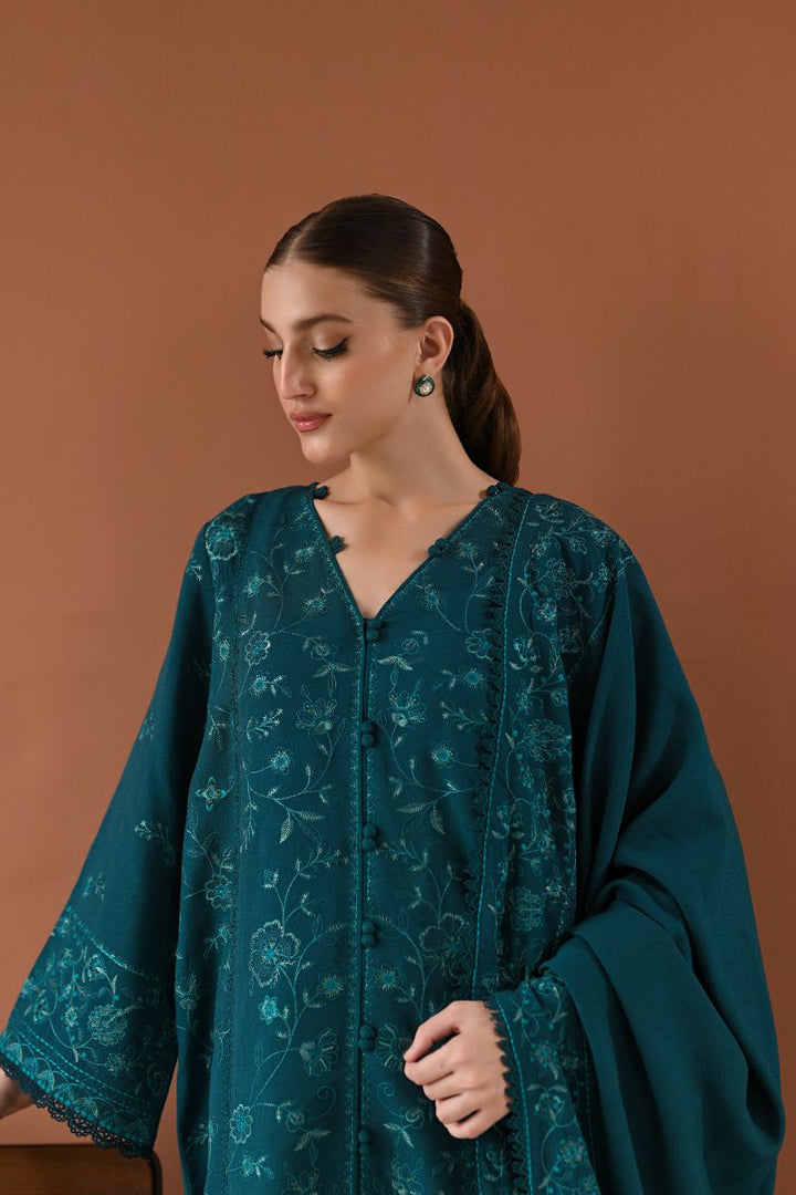 Zaib - TEAL LUXURY EMBROIDERED KARANDI SET (NEL-24625)