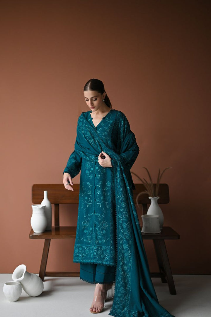 Zaib - TEAL LUXURY EMBROIDERED KARANDI SET (NEL-24625)