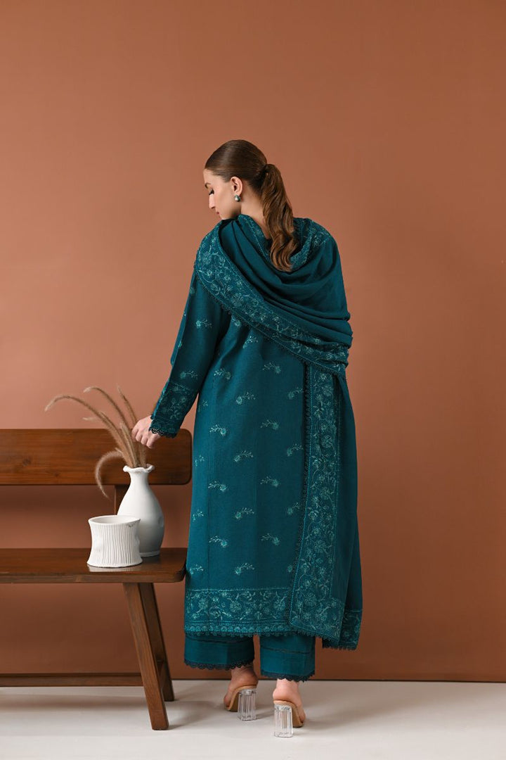 Zaib - TEAL LUXURY EMBROIDERED KARANDI SET (NEL-24625)