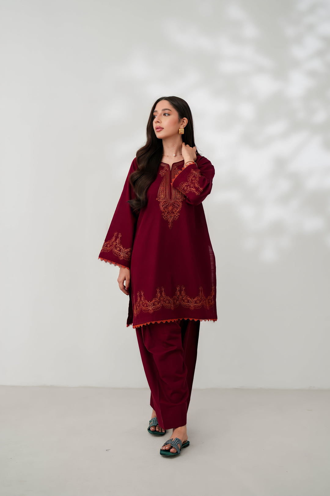 ZAIB - MERLOT LUXURY EMBROIDERED FALL SET (NPA2-24311 )