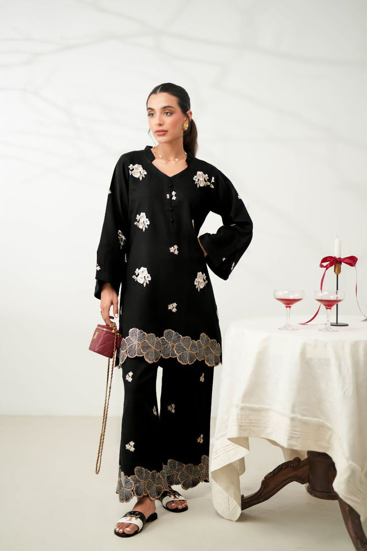 Zaib - Luxury Embroidered Fall Set (Npa2-24317) - Slub Cotton - Black - 2 Piece