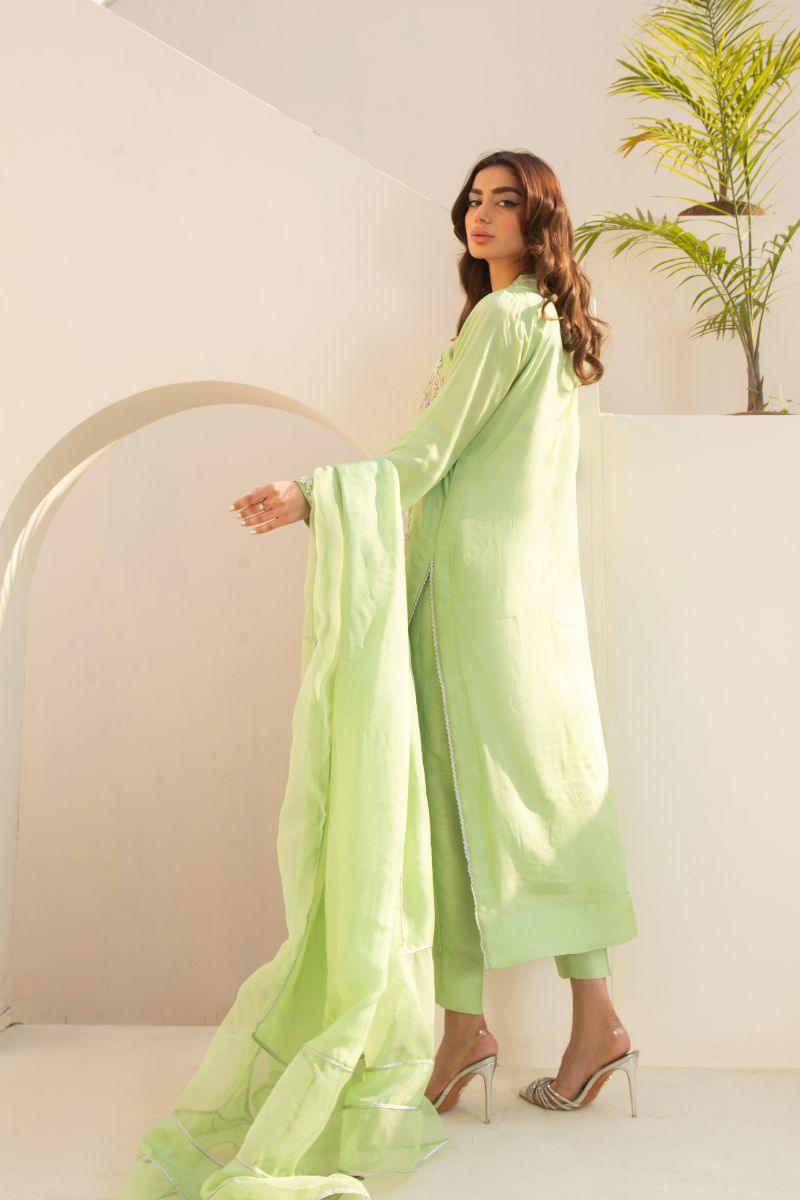 Leon - Lush Green Symphony - Sheesh Silk - Lush Green