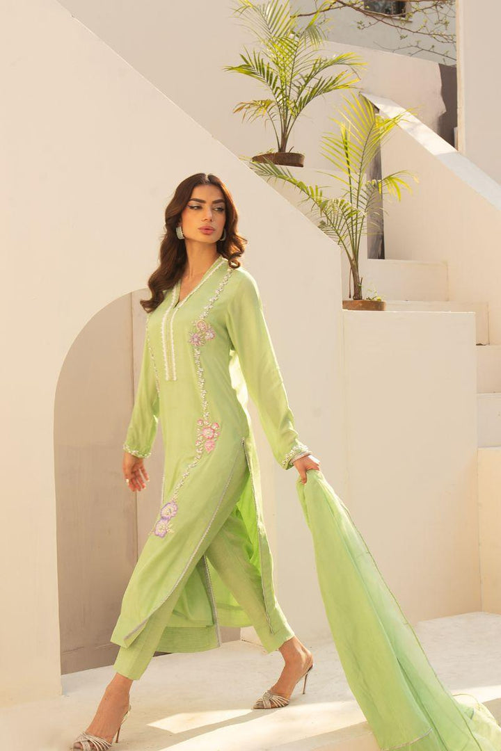 Leon - Lush Green Symphony - Sheesh Silk - Lush Green