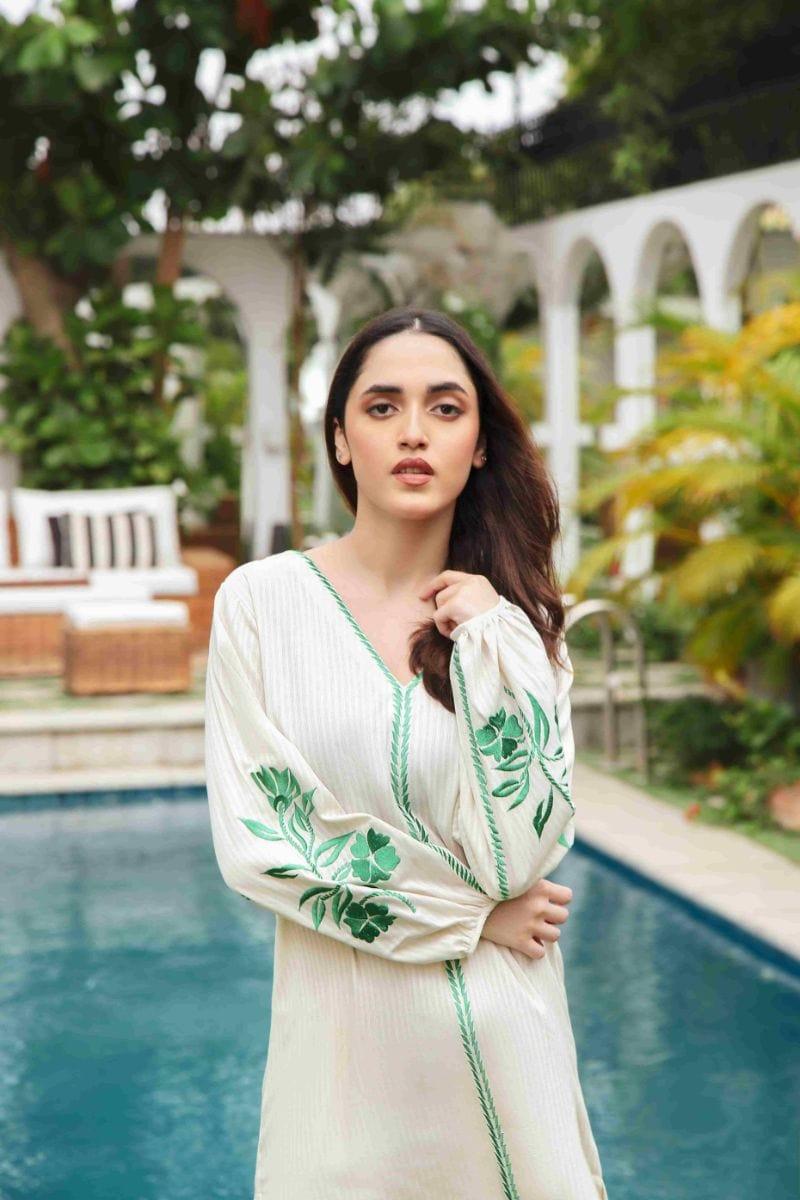 Shehrnaz - SHK-1196 - Off-white - Irish linen - 2 Piece - Studio by TCS