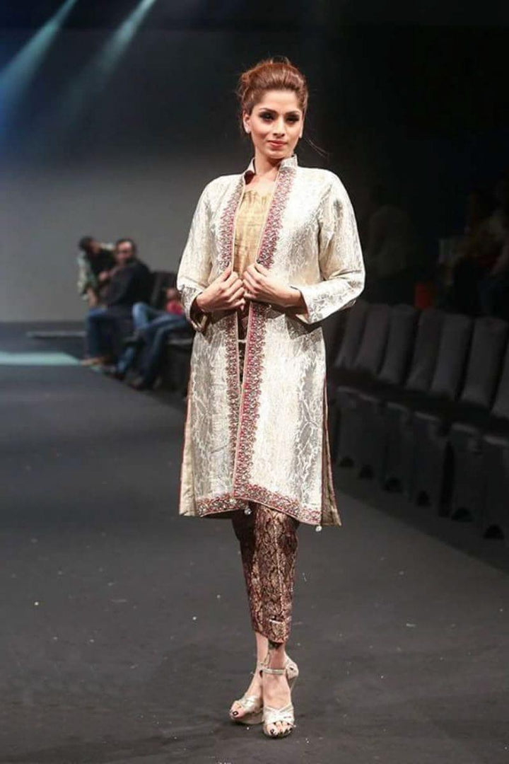 Sadia Aamir - Ivory tusk - Jamawar & Chiffon - 3 Piece - Studio by TCS