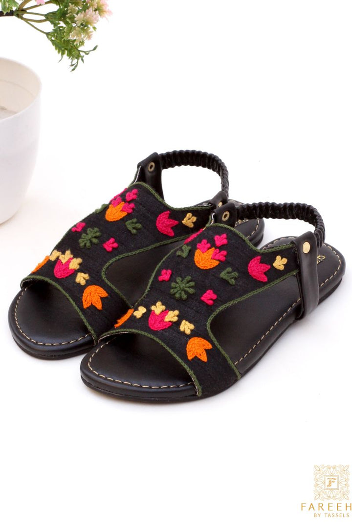 Fareeha by Tassels - Handcrafted Kolhapuri KK-72 (Kids)