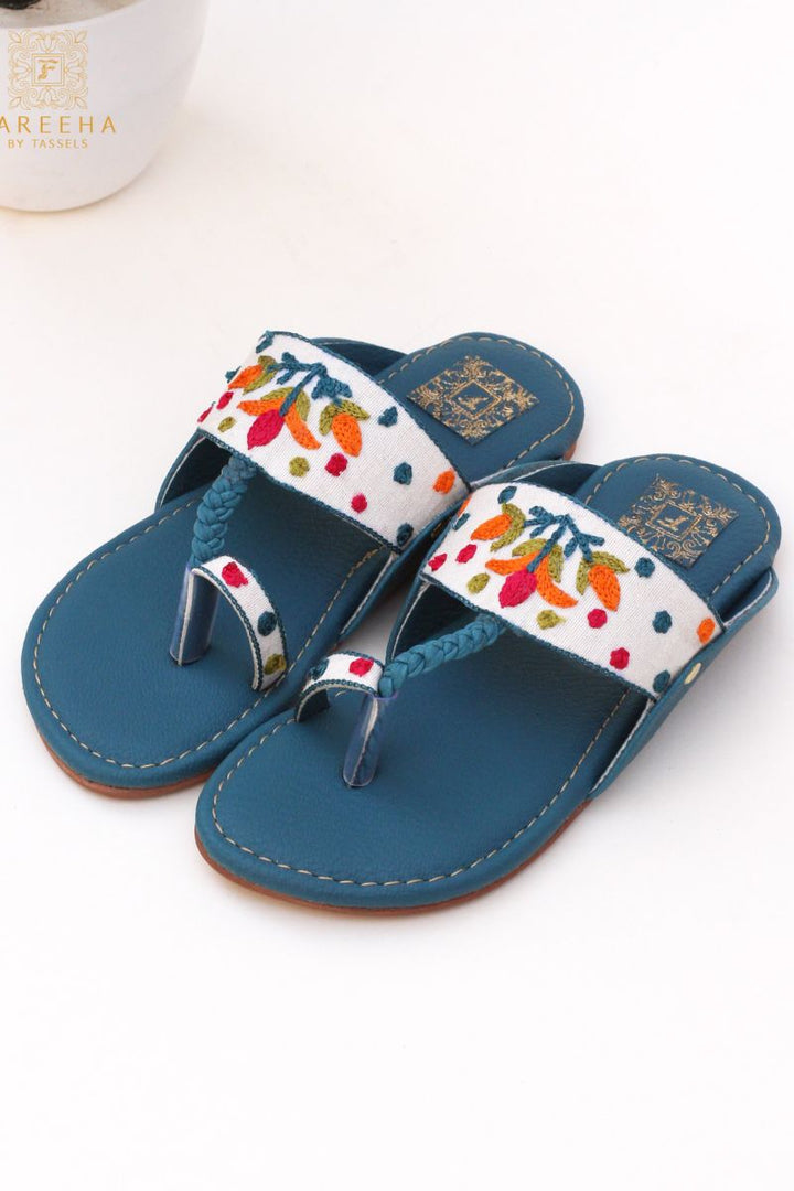 Fareeha by Tassels - Handcrafted Kolhapuri KK-85 (Kids)