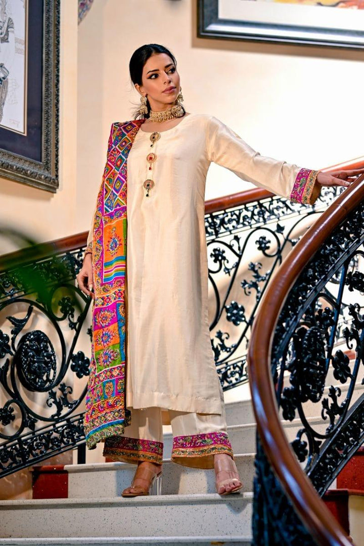 Khayal BY SHAISTA HASSAN - Off-White and multi-coloured raw silk - 3 Piece - Studio by TCS