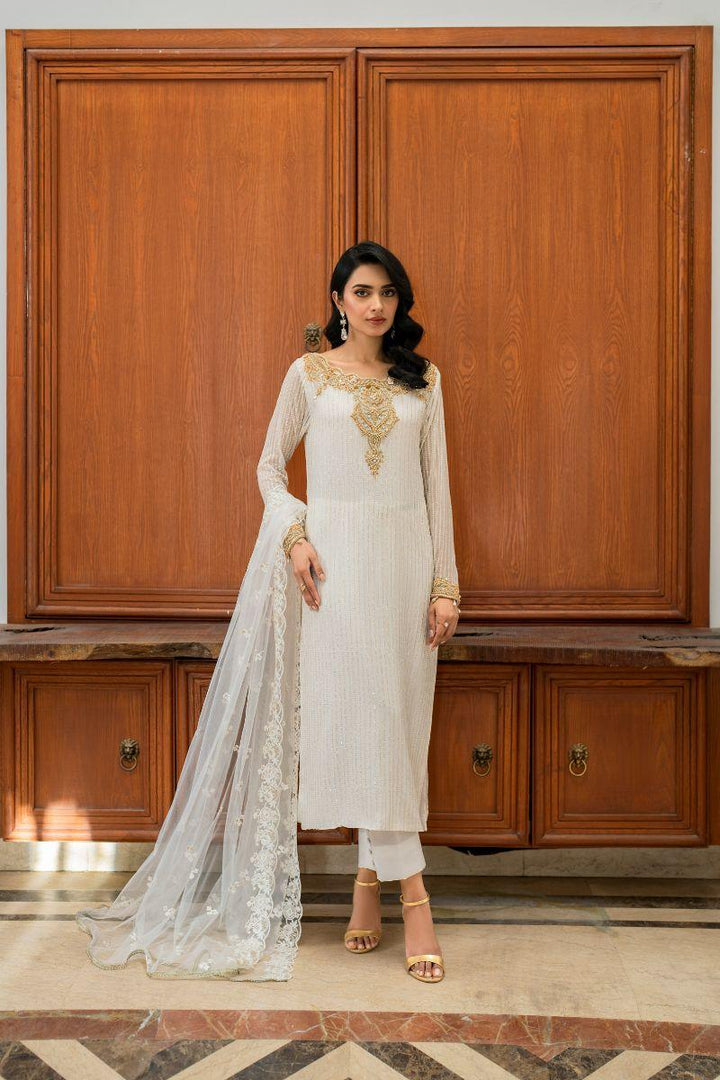 Natasha Kamal - Kiani - white gala - Embroidered Chiffon lined with crepe de chin - 3 Piece