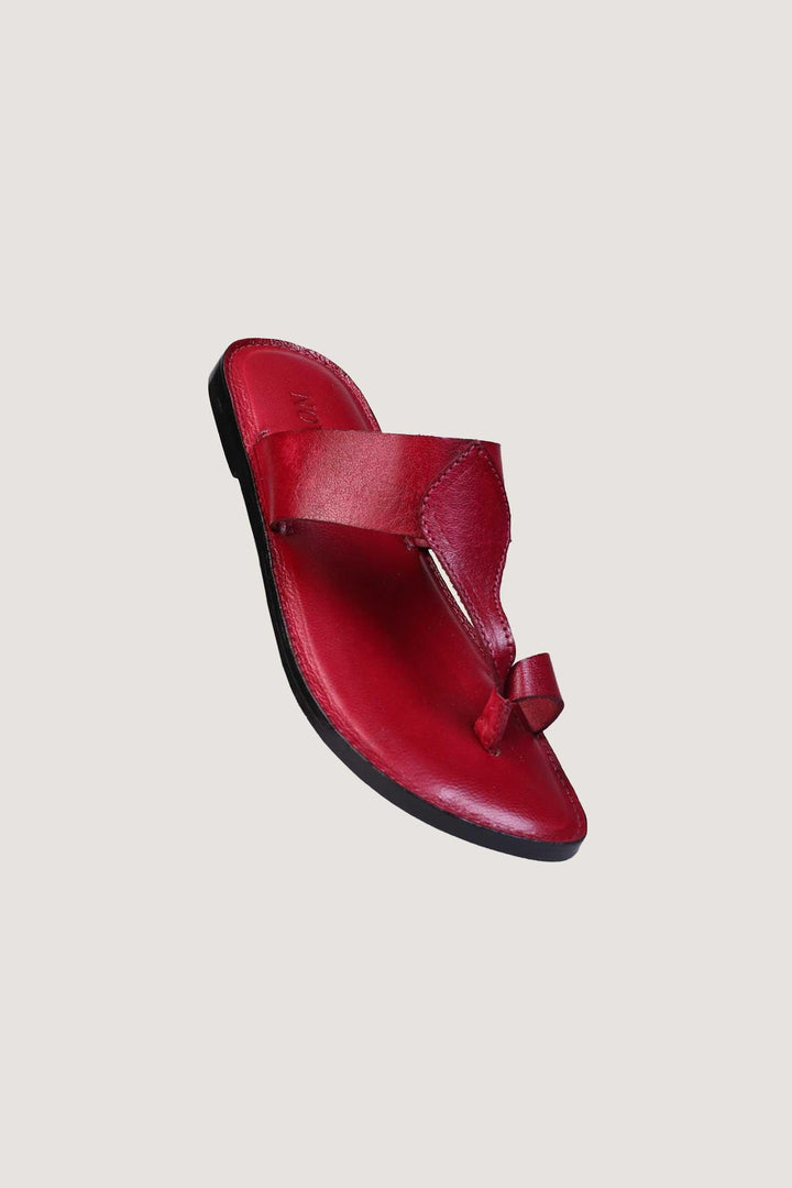 Novado - Kolhapuri Slippers with Toe Loop - Red Cherry