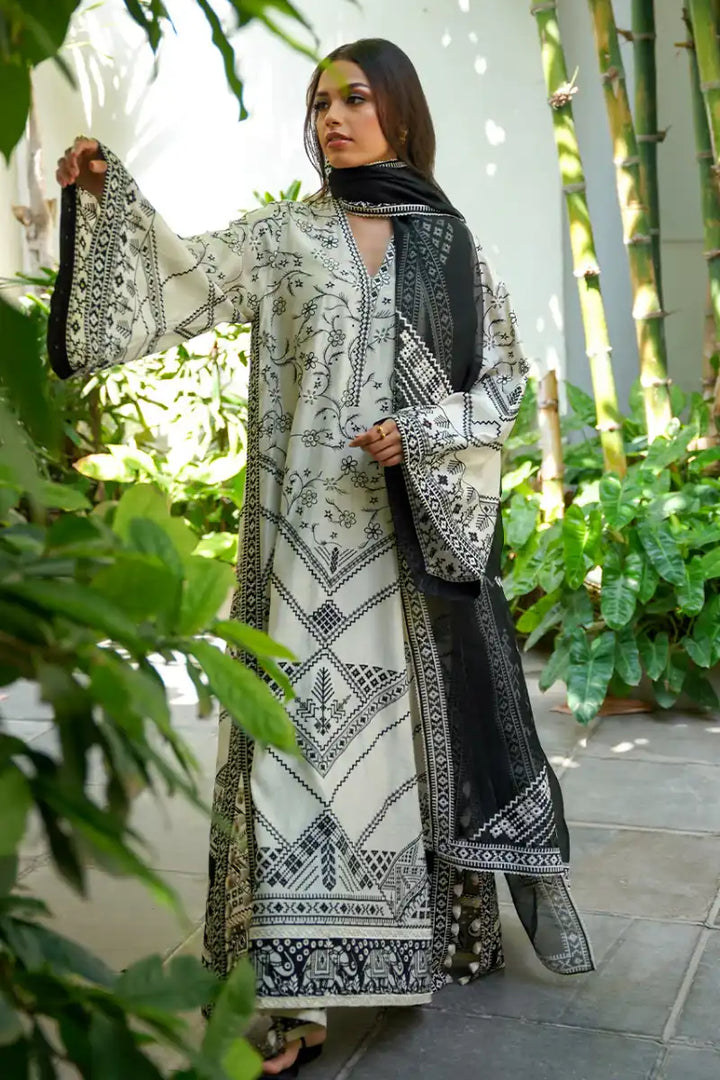 Sania Maskatiya - Leyla - Khaddi Silk, Organza - Ivory - Shirt & Dupatta - 2 Piece