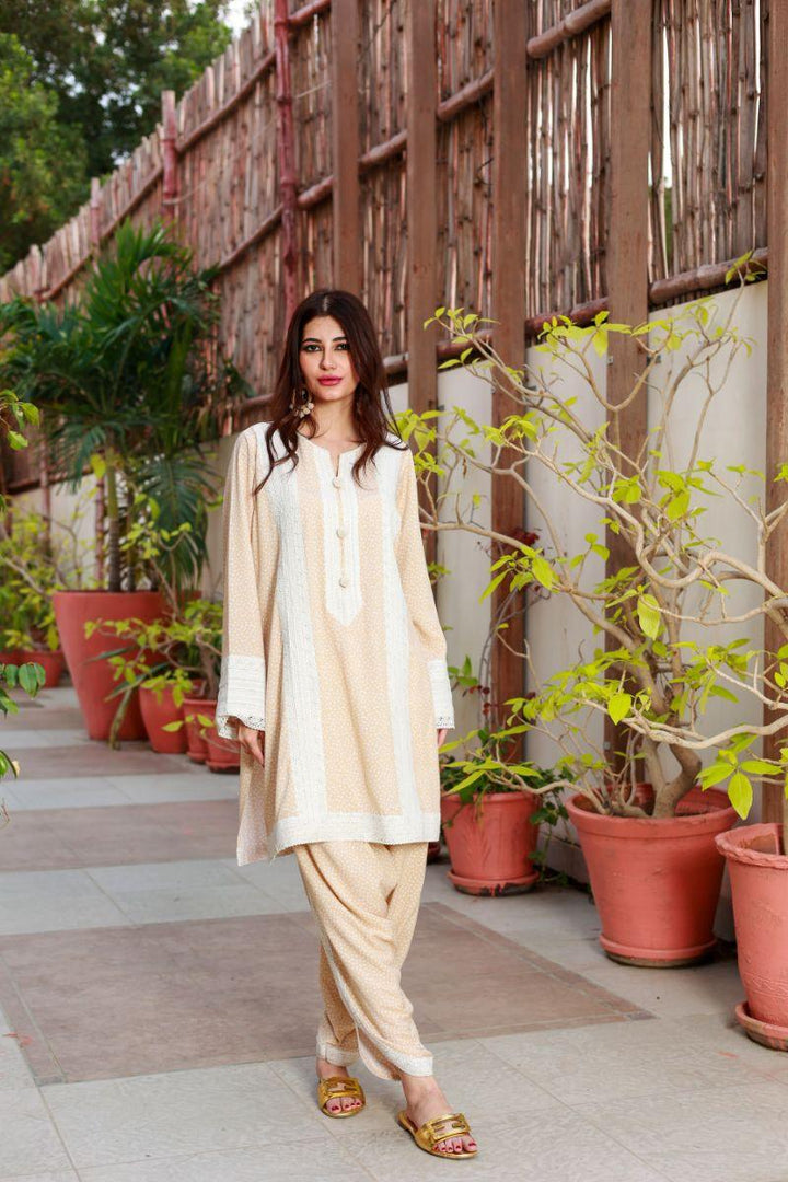 Huma Adnan - Lilly - Linen - Cream - 2 Piece - Stitched