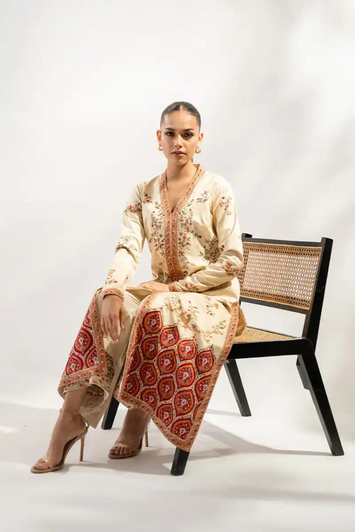 Sania Maskatiya - Nami - Self Jamawar & Rawsilk - Ivory - Jacket & Trousers - 2 Piece