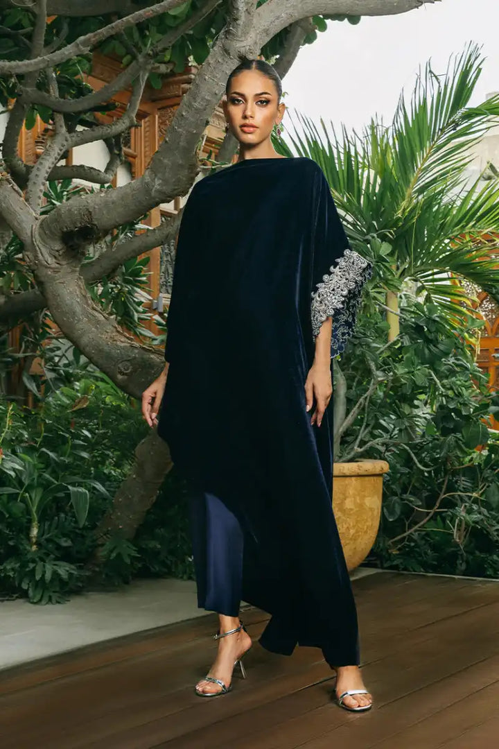 Sania Maskatiya - Orin - Pure Raw Silk & Velvet - midnight blue - Trouser & Kaftan - 2 Piece