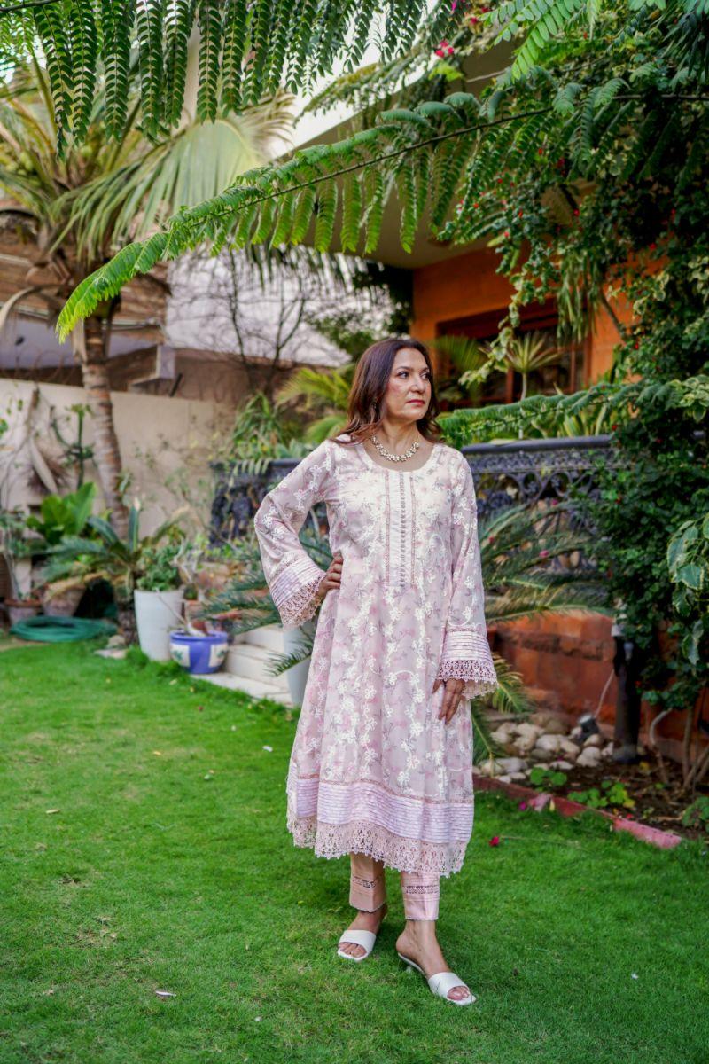 Khayal by Shaista Hasan - Blush Bloom - Swiss Lawn - 3 Piece