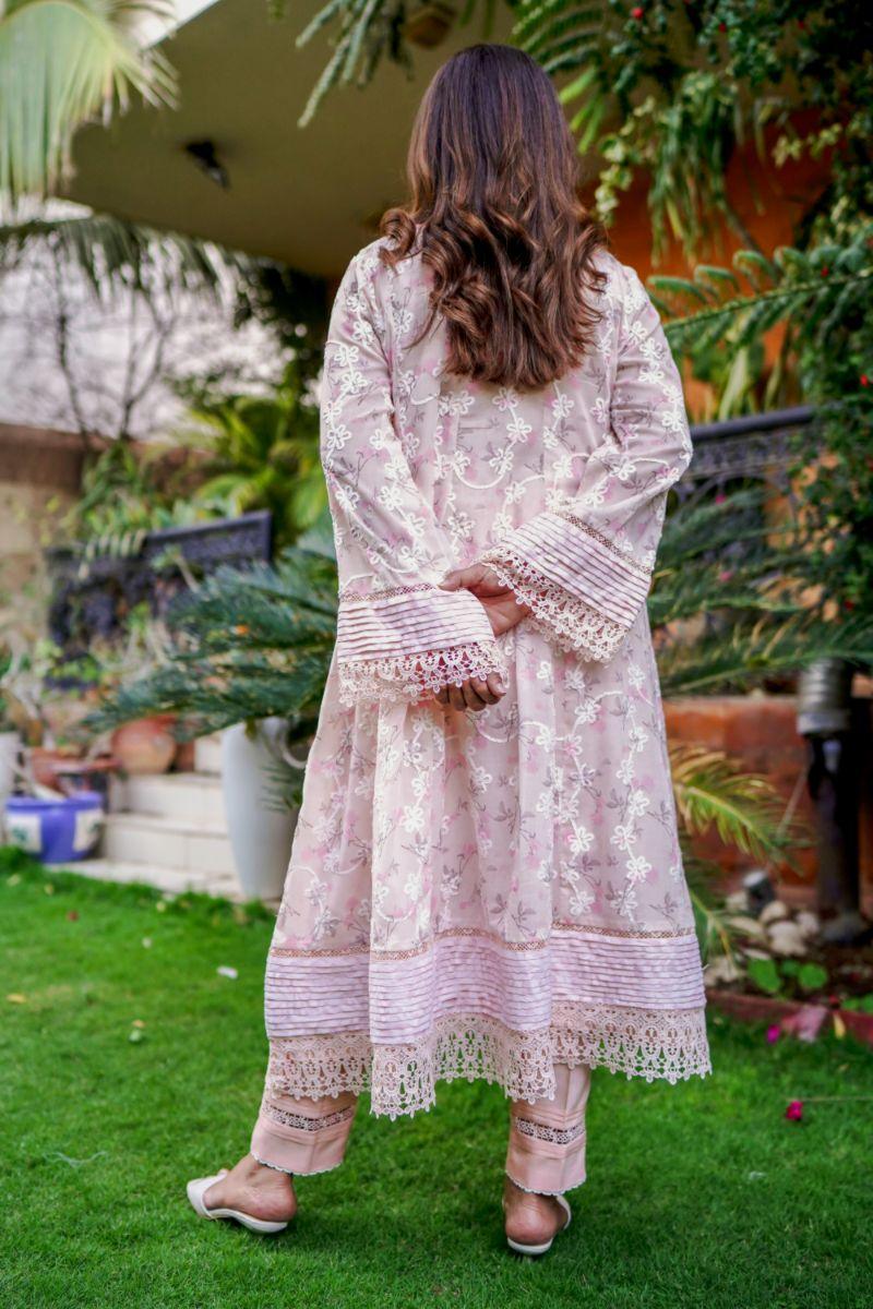 Khayal by Shaista Hasan - Blush Bloom - Swiss Lawn - 3 Piece