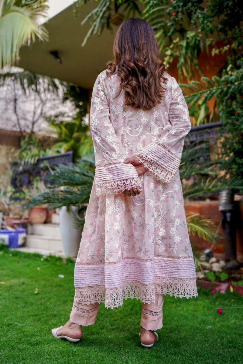 Khayal by Shaista Hasan - Blush Bloom - Swiss Lawn - 3 Piece