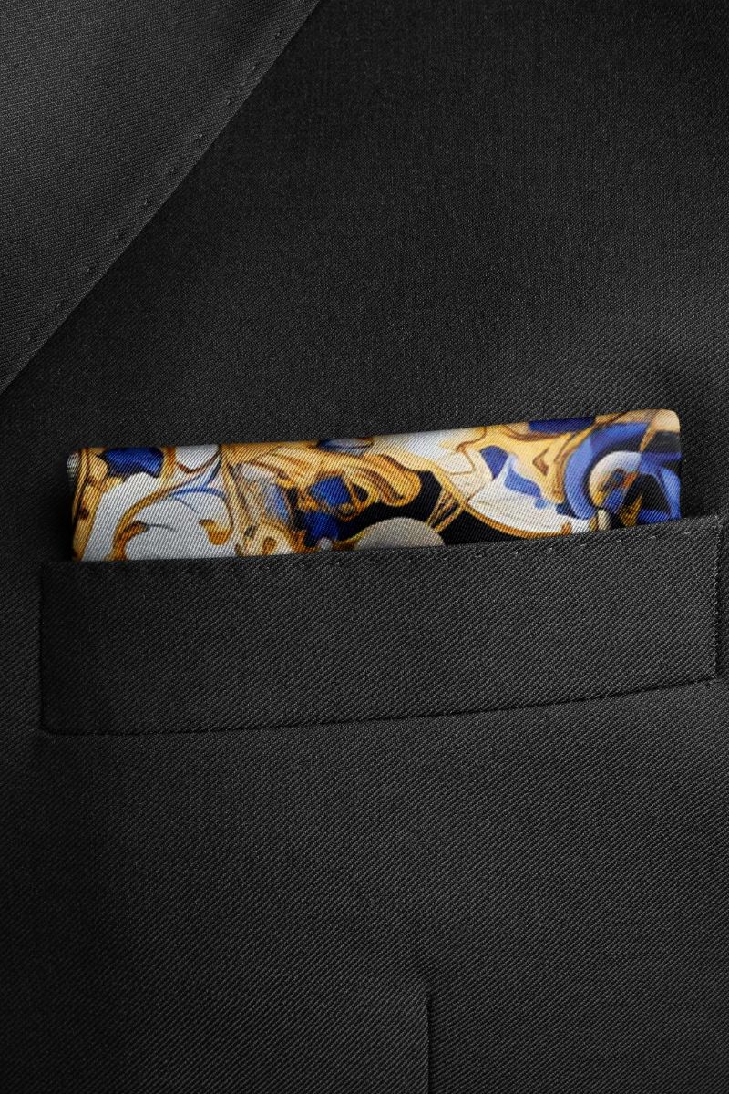 Black Wolf - ABSTRACTION FLORAL SILK POCKET SQUARE - BLACK - SILK - 1 Piece