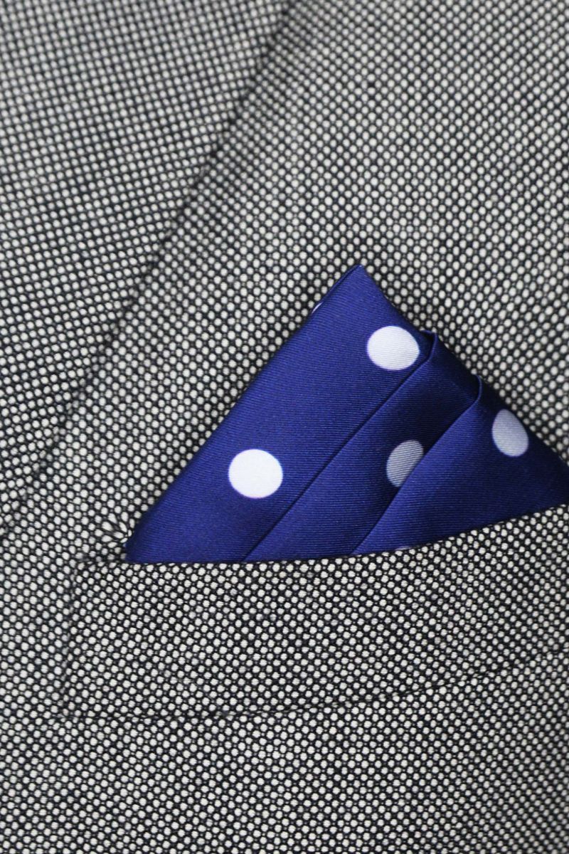 Black Wolf - BLUE SMALL POLKA DOTS SILK POCKET SQUARE - BLUE - SILK - 1 Piece