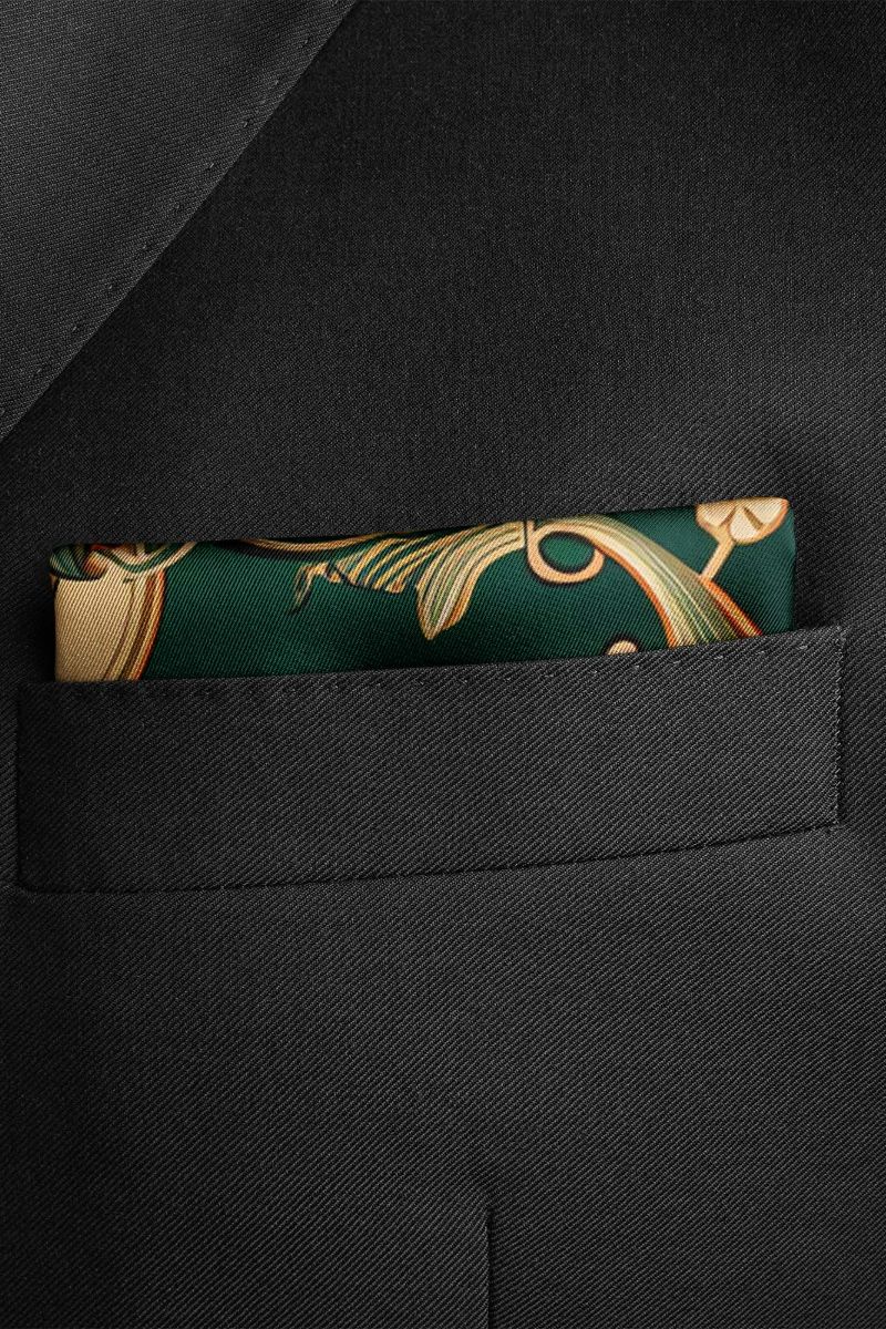 Black Wolf - VINTAGE GREEK SILK POCKET SQUARE - GREEN - SILK - 1 Piece