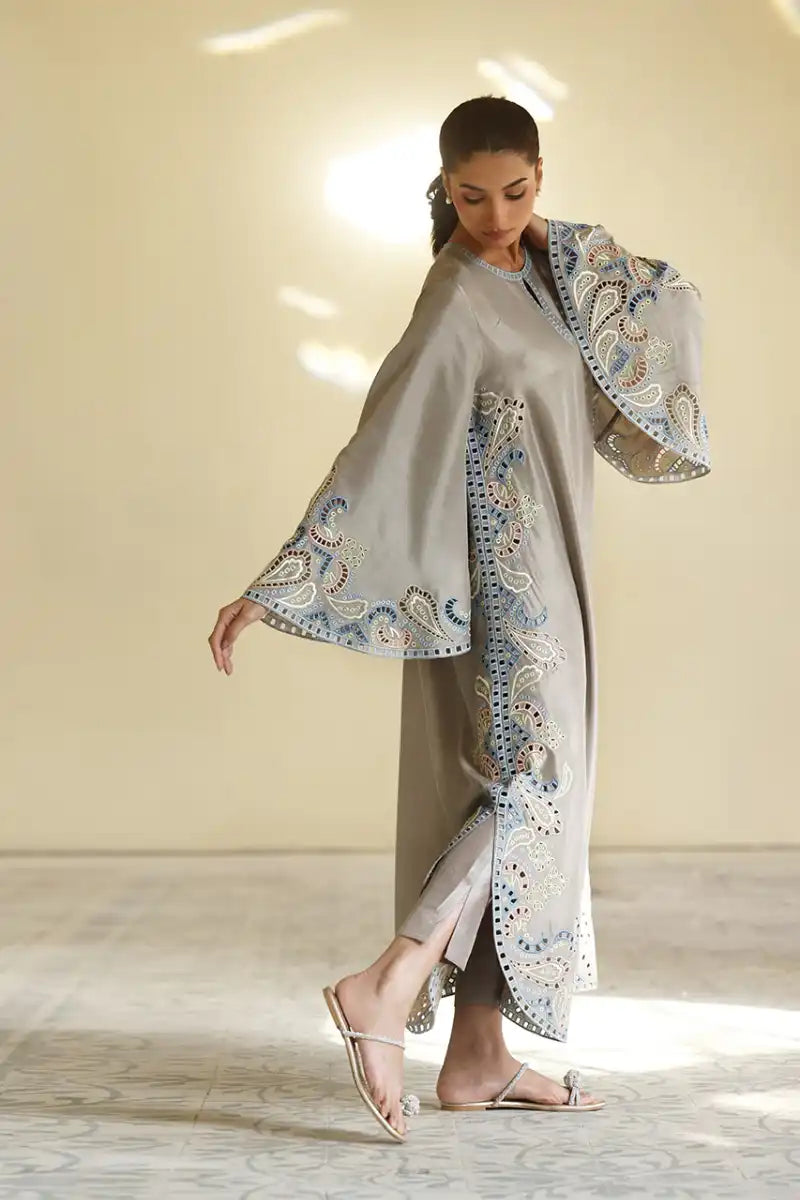 Sania Maskatiya - Qira Kaftan - Grey - Raw Silk - 2 Piece